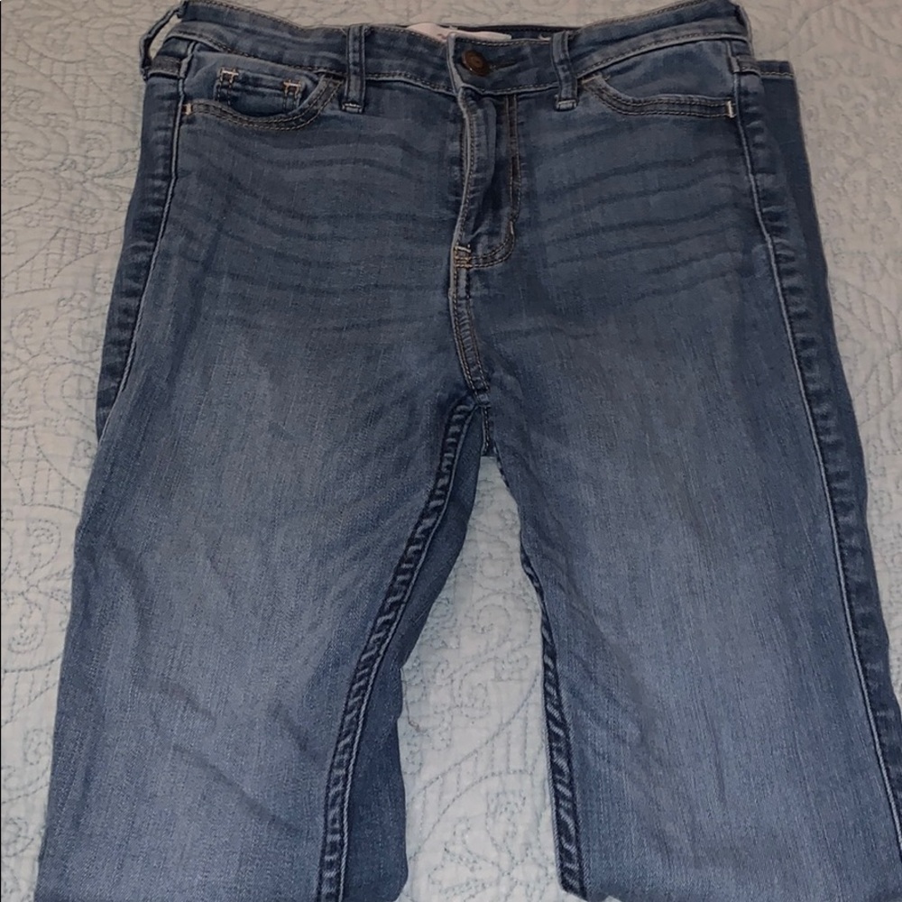 Hollister High-Rise Super Skinny Jegging